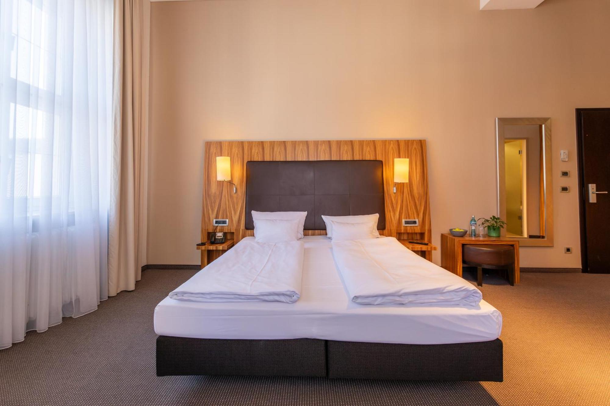 רגנסבורג Herzogshof - Boutique-Hotel Am Dom מראה חיצוני תמונה