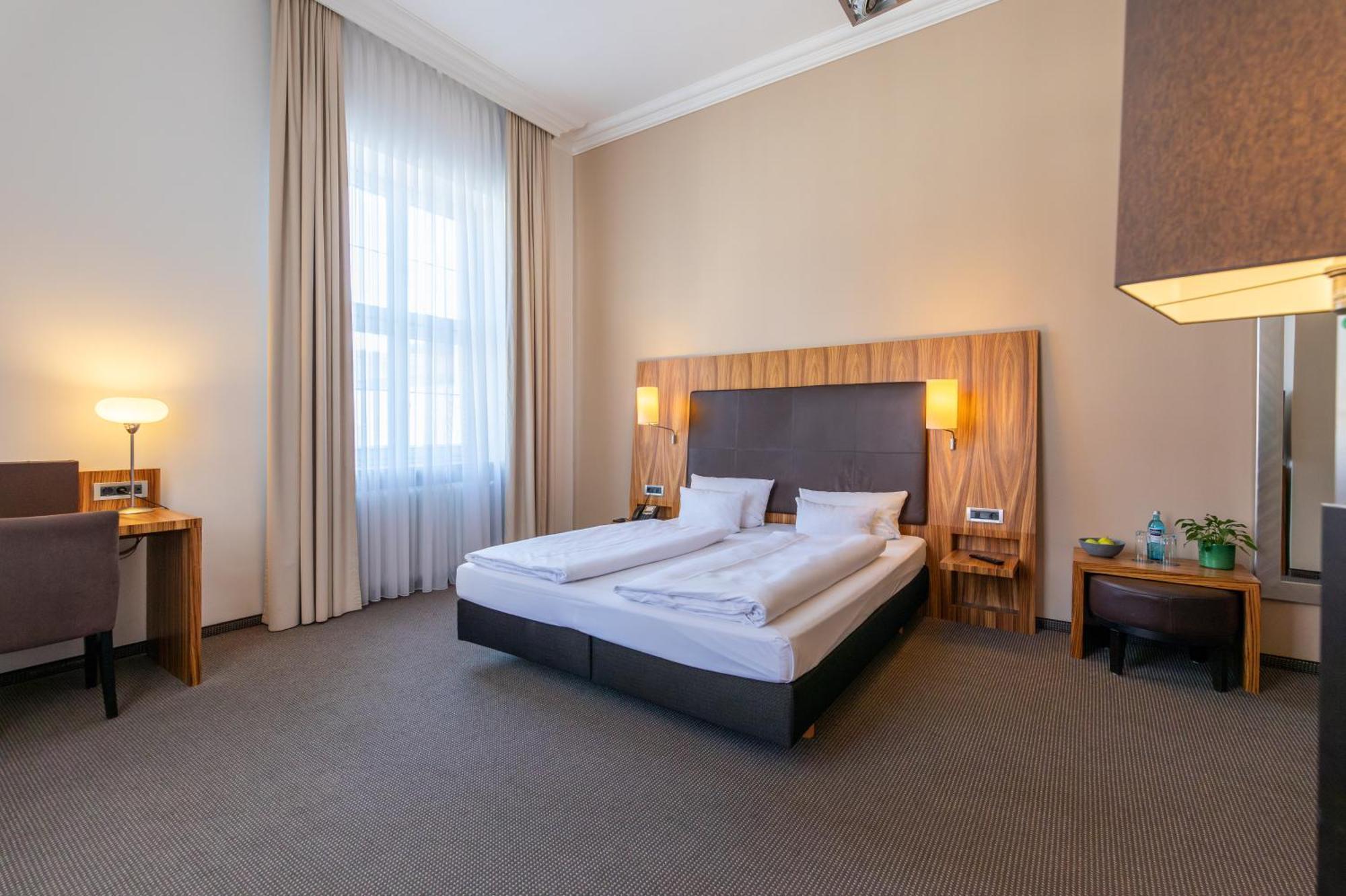רגנסבורג Herzogshof - Boutique-Hotel Am Dom מראה חיצוני תמונה